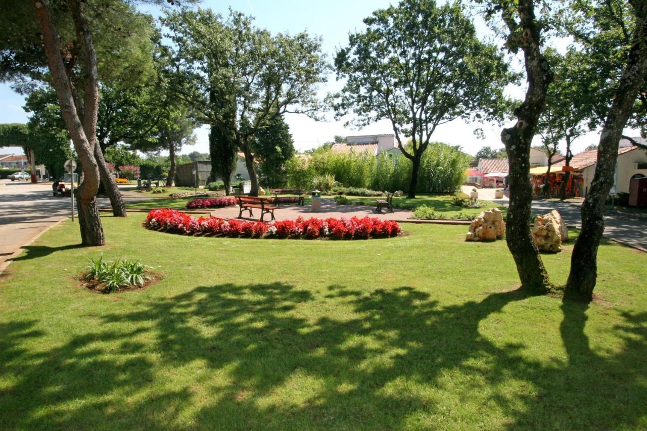 Easyatent Fkk Safari Tent Ulika Naturist - Clothes Free Porec Luaran gambar